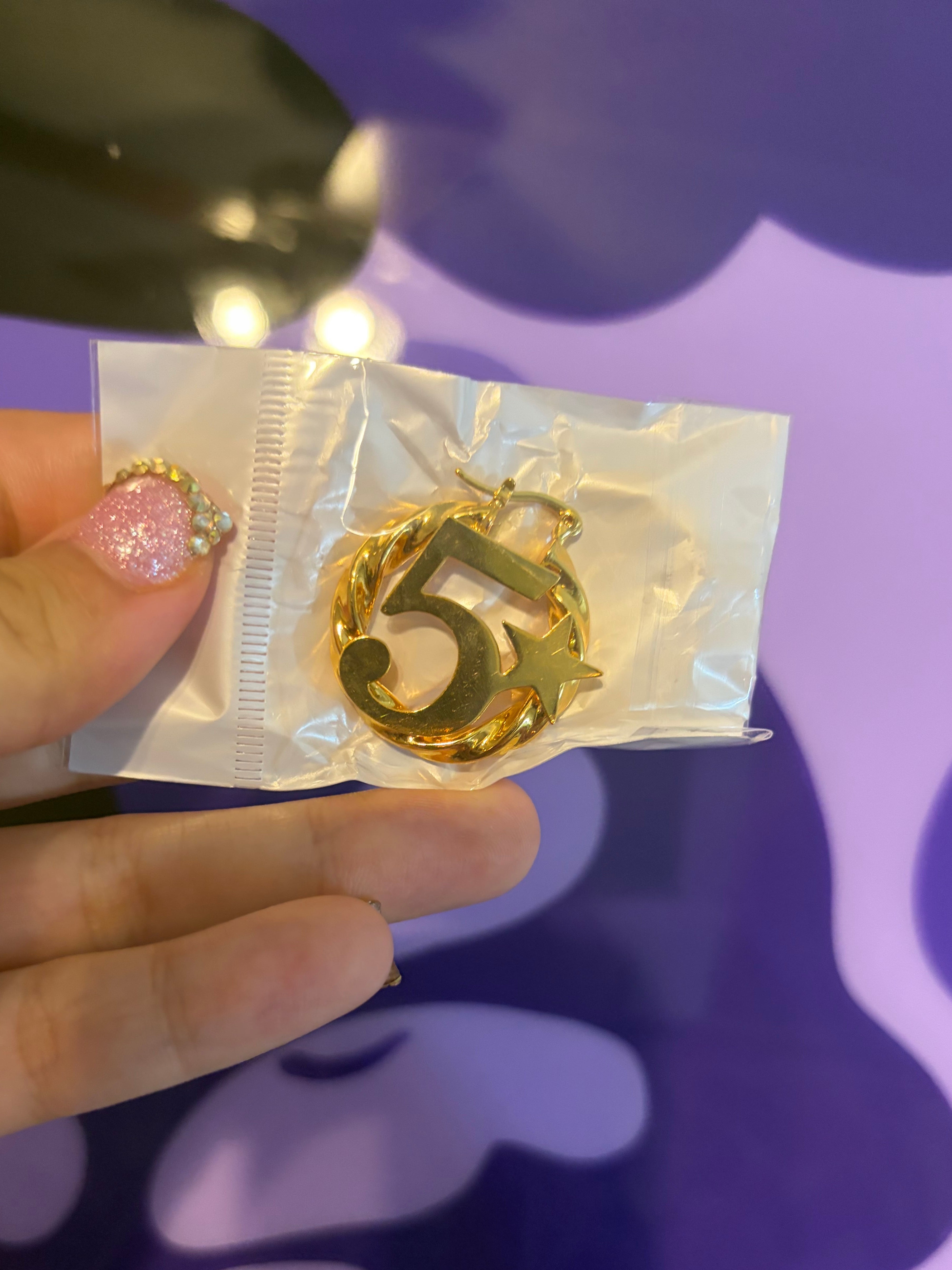 5 STAR HOOP EARRINGS